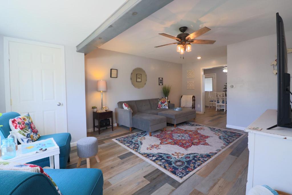 One-of-a-kind home near Moody Gardens and Bayou - Cute & cozy as can be - Casa De Vacaciones