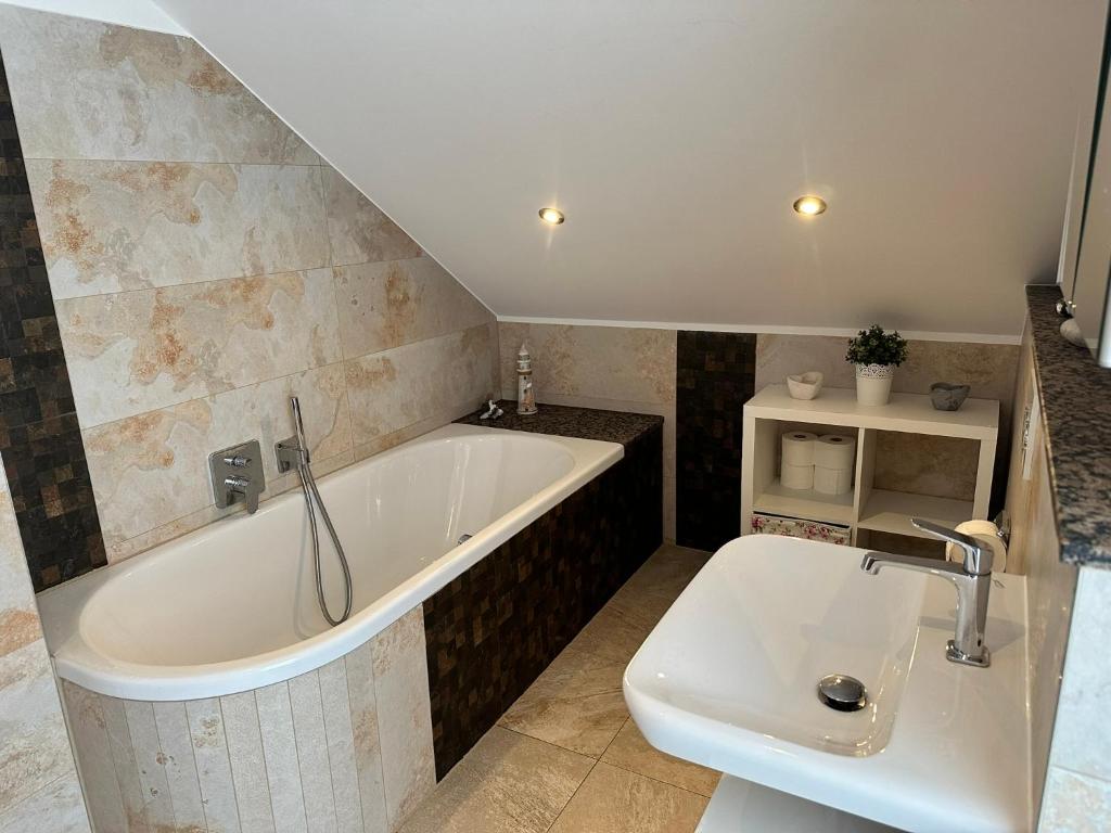 Ferienhaus Am Ettersberg - Casa Con Quattro Camere Da Letto