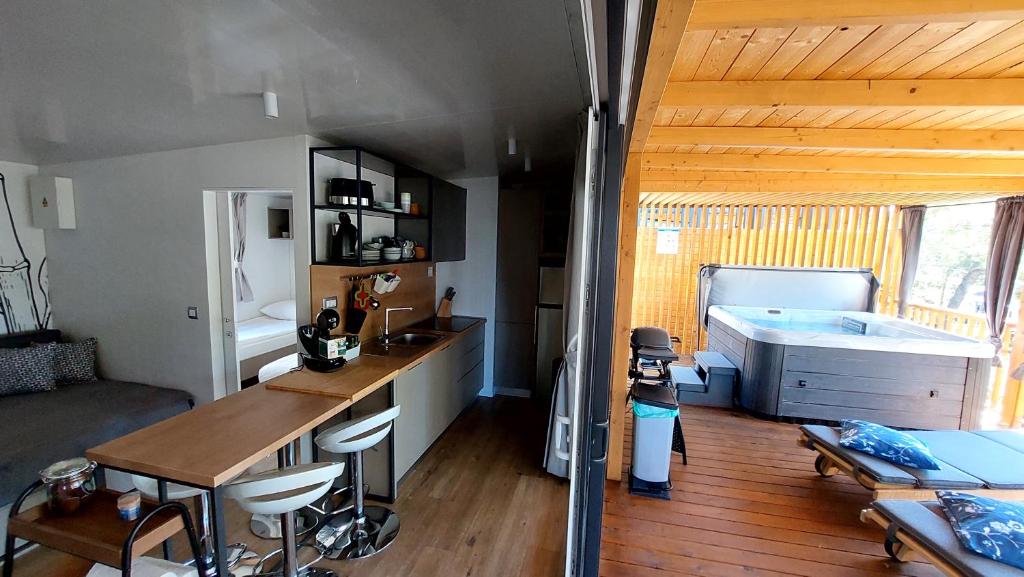 Posezení v ubytování MOBIL HOME SELCE