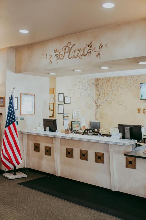Vstupní hala nebo recepce v ubytování Carson City Plaza Hotel