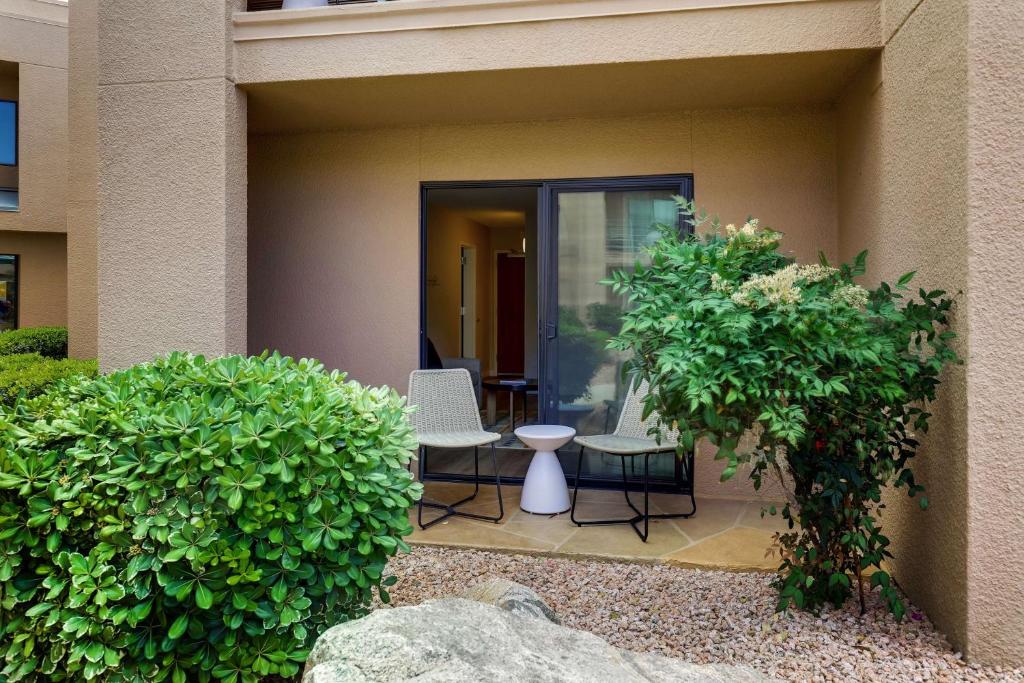 Sonesta Select Scottsdale at Mayo Clinic Campus photo