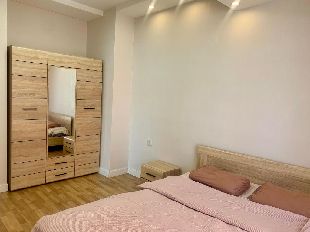 Katil atau katil-katil dalam bilik di 1 bedroom city center apartment 1