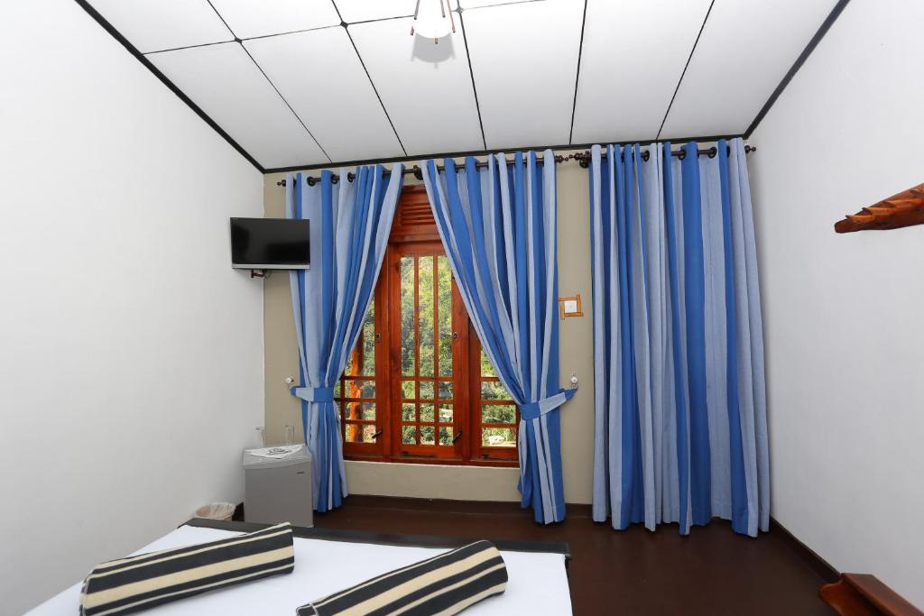 Leisure Dream Inn - 4