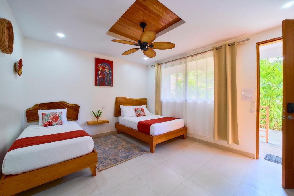 Кровать или кровати в номере Olinca Boutique Hotel