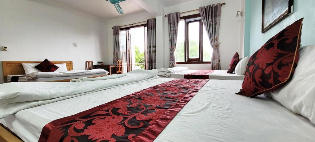 Thap Tam Royal Hotel - Camera Familiare Deluxe