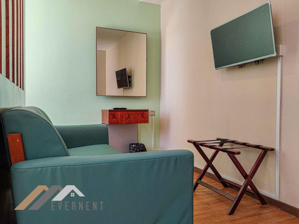 TV a/nebo společenská místnost v ubytování The Loft Hostel by Evernent