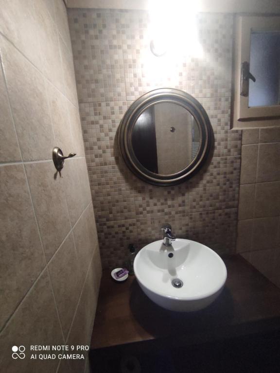Koupelna v ubytování Velanos Villas