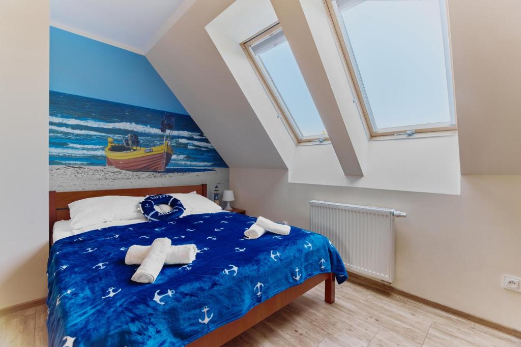 Villa Konwalia - Deluxe Double Room (2 Adults + 1 Child)