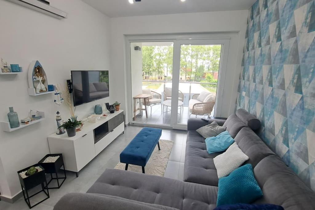 Dél-Balaton Szíve Apartman 8623 Balatonföldvár, Camping utca 11 kép - 1
