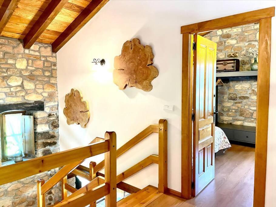 Fotografie z fotogalerie ubytování El currillo preciosa casa rural al lado cabarceno v destinaci Argomilla