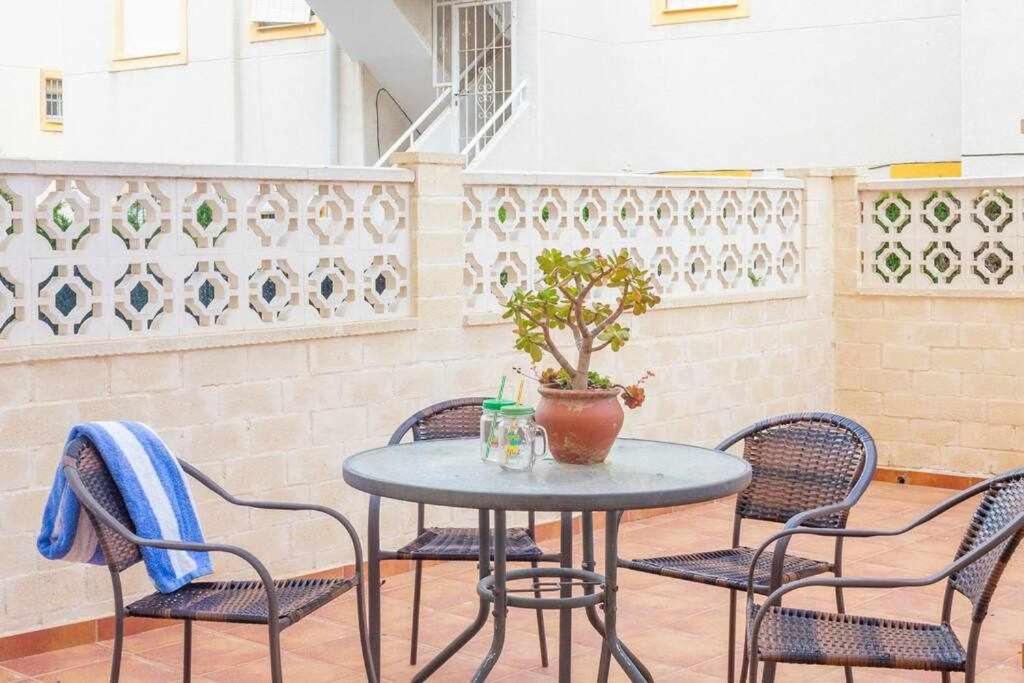 Fotografia z galérie ubytovania Apartamento Pink Summer v destinácii Torrevieja