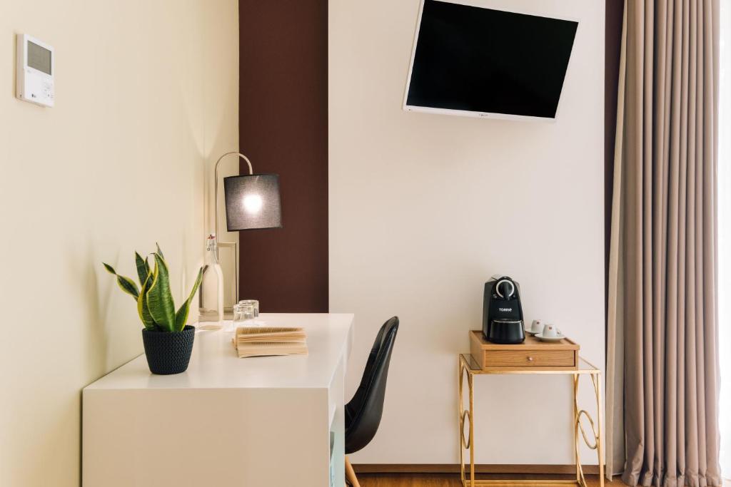 TV a/nebo společenská místnost v ubytování Alva Valley Hotel
