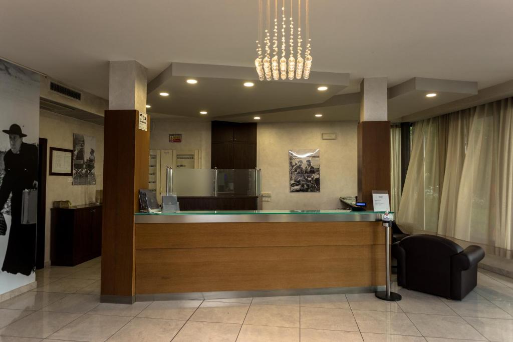 HOTEL DON CAMILLO