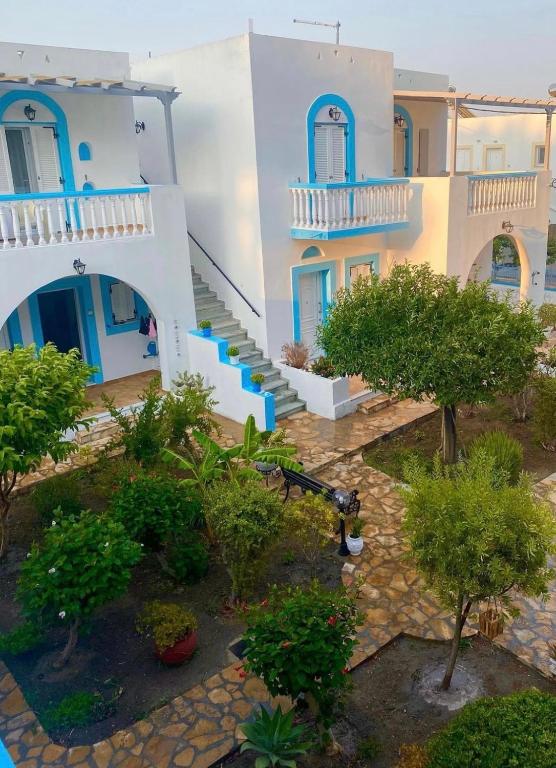 Budova, kde se aparthotel nachází