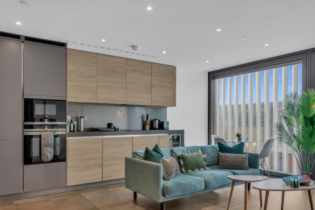 Kuchyň nebo kuchyňský kout v ubytování MySquare Premium One Bedroom Apartment City Road Basin