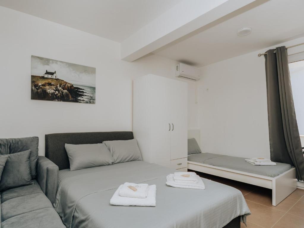 Apartments Milivojevic - 5