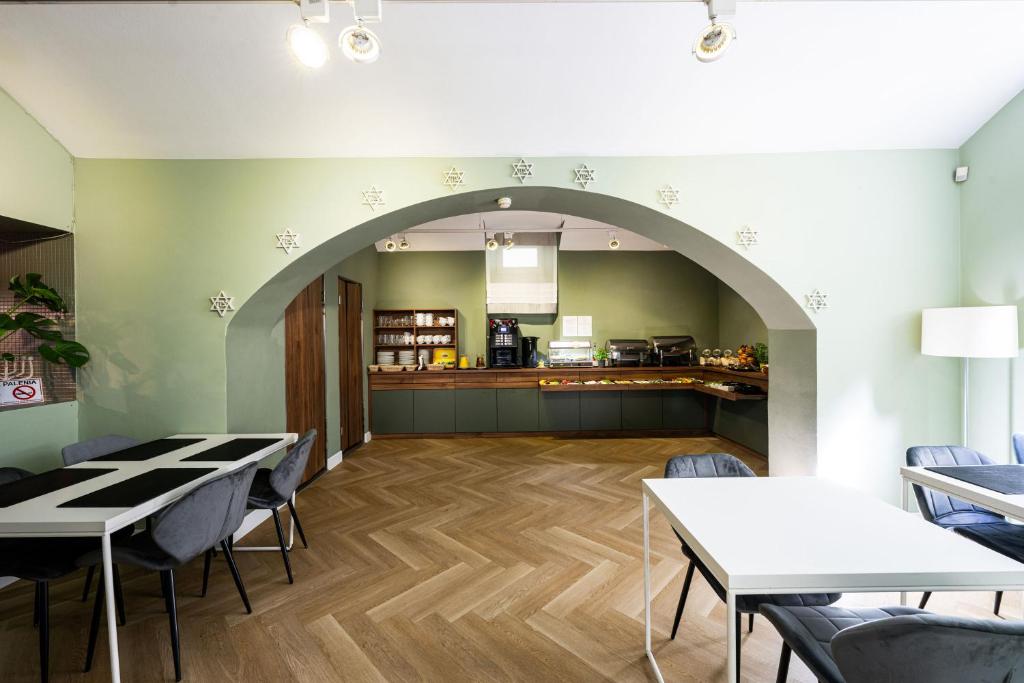 Posedenie v ubytovaní Home Aparthotel