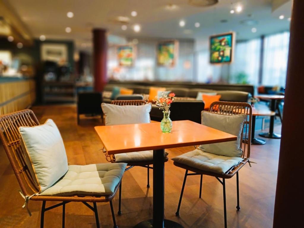 Future Inn Cardiff Bay - Resim 27