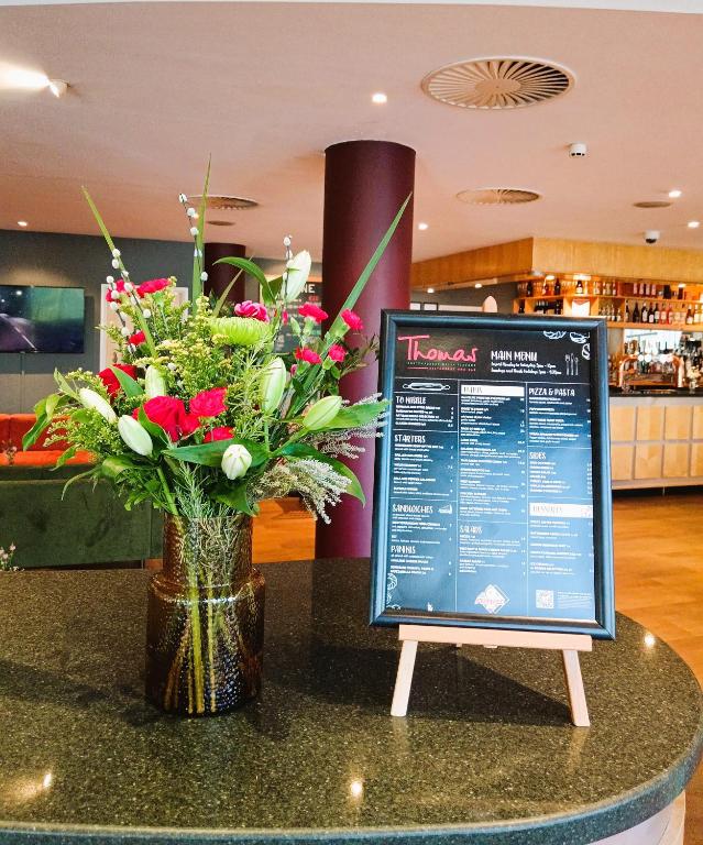 Future Inn Cardiff Bay - Resim 33