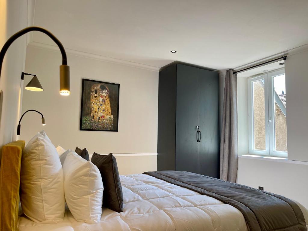 Alfred Suites - Appart's Hôtel - Dijon - Centre Historique - Resim 30