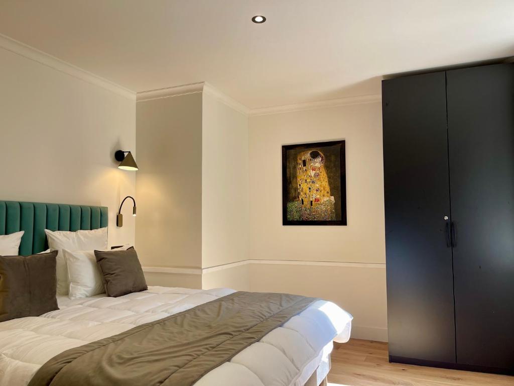 Alfred Suites - Appart's Hôtel - Dijon - Centre Historique - Resim 32