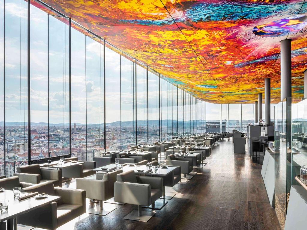 Restaurace v ubytování SO/ Vienna
