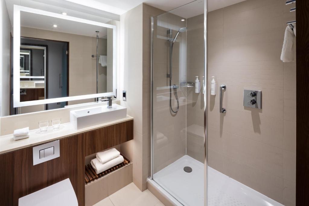 Courtyard by Marriott Edinburgh - Resim 8
