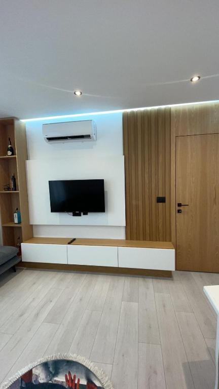 TV a/nebo společenská místnost v ubytování House Pollo