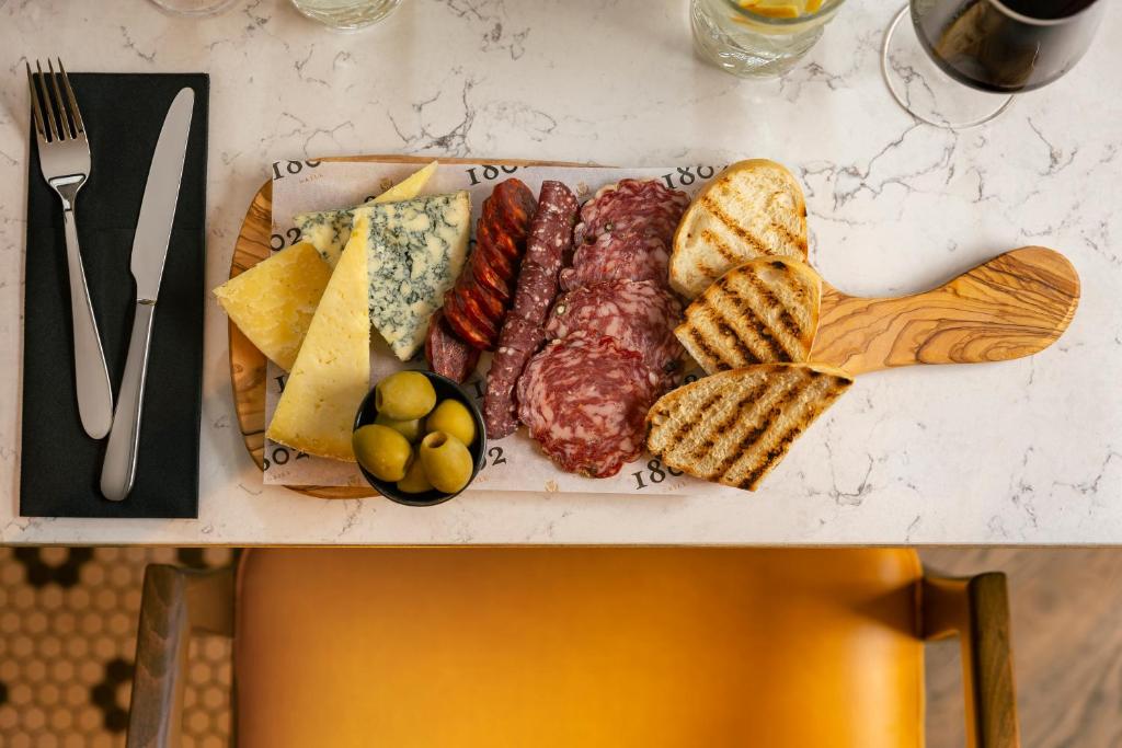 Courtyard by Marriott Edinburgh - Resim 36