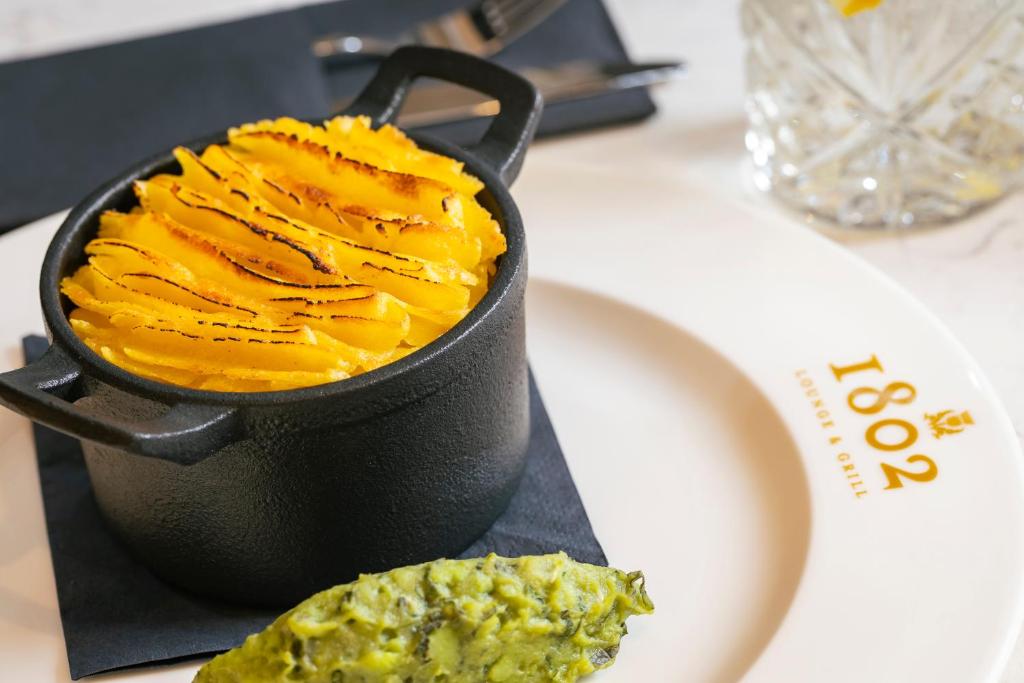 Courtyard by Marriott Edinburgh - Resim 38