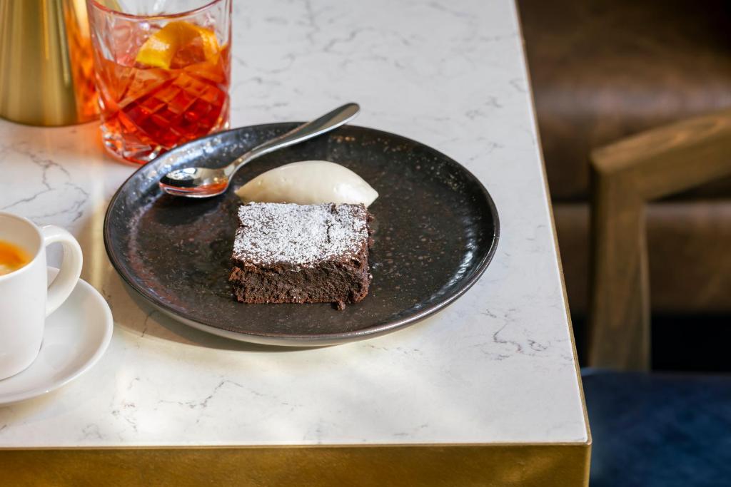 Courtyard by Marriott Edinburgh - Resim 39