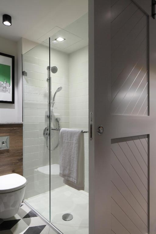 Residence Inn by Marriott London Bridge - Resim 6
