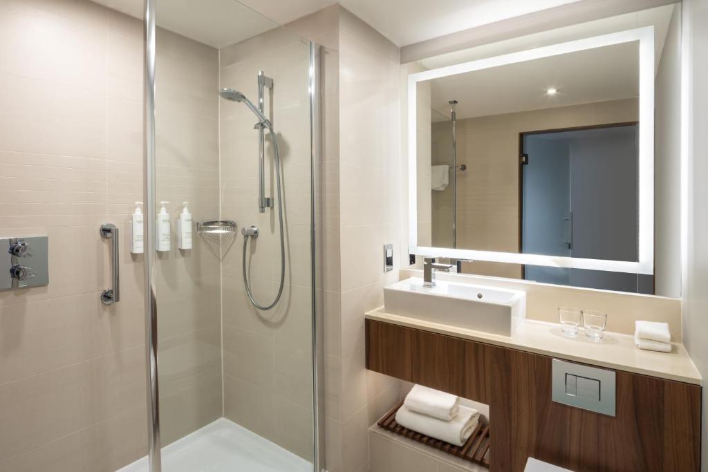 Courtyard by Marriott Edinburgh - Resim 13