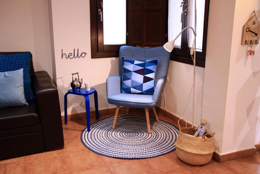 Posedenie v ubytovaní Apartamento Alberca de 1 dormitorio