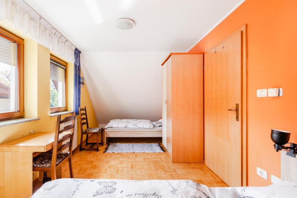 Apartment Bruna Vučič客房内的一张或多张床位