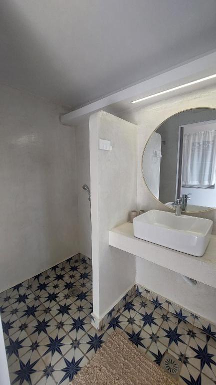 Kúpeľňa v ubytovaní Apartments Katoji