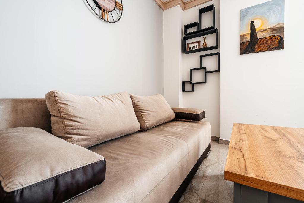 Aura Tower Aparments by In Property - Studio With Ocean View