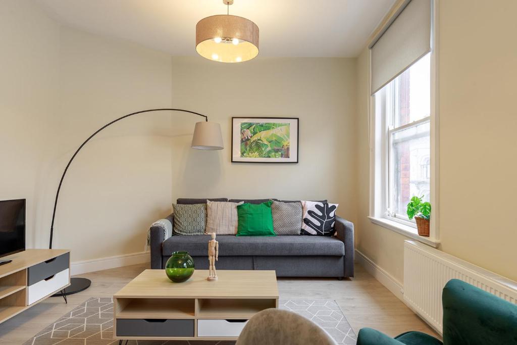 Dublin Castle Suites - Resim 18