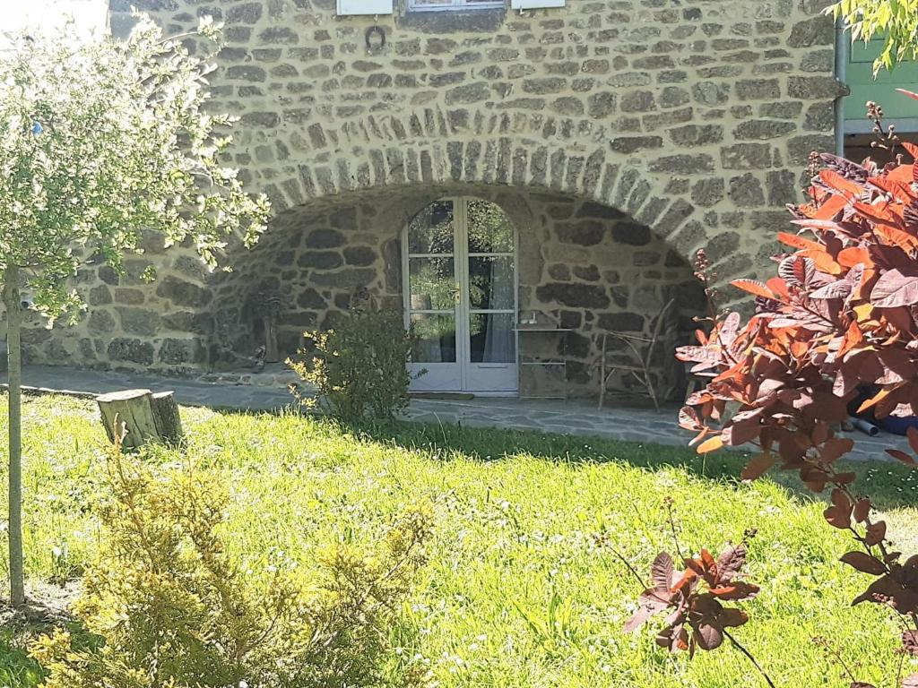 La voûte de Pierre, Gîte indépendant - Studio Met Uitzicht Op De Tuin