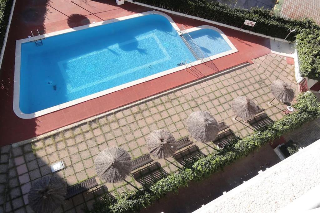 Bazén v ubytování PortAventura y Ferrari Land, Apart con piscina nebo v jeho okolí