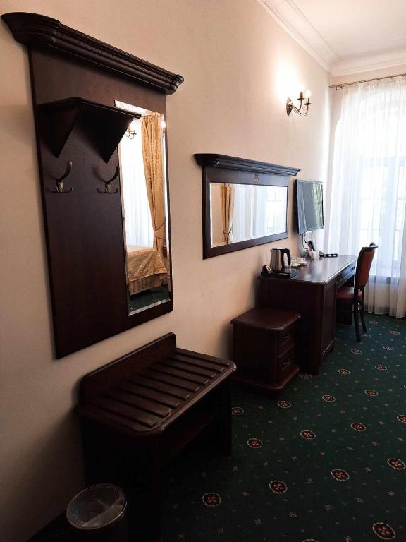 Royal Hotel Modlin - Standard King Room