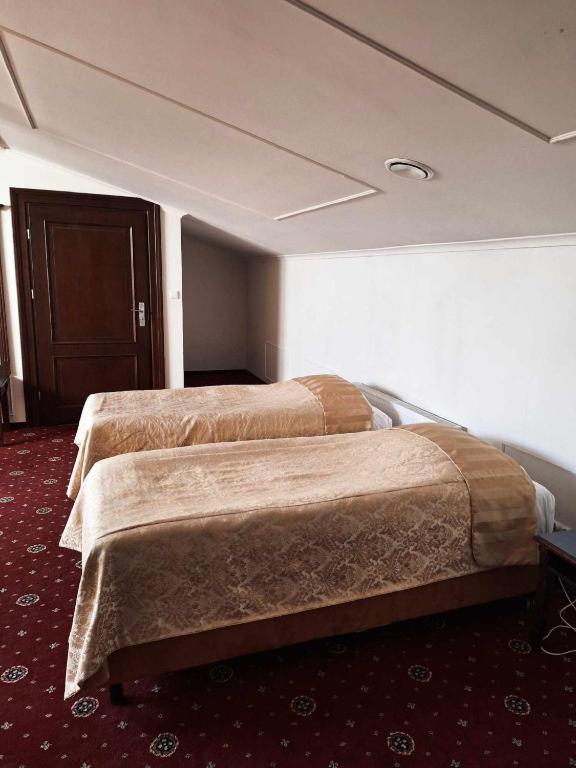 Royal Hotel Modlin - Deluxe Family Room