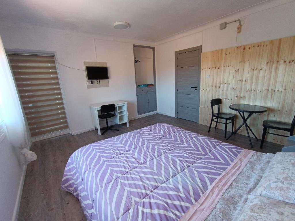 Hostal Bélgica - 双人间 - 带阳台