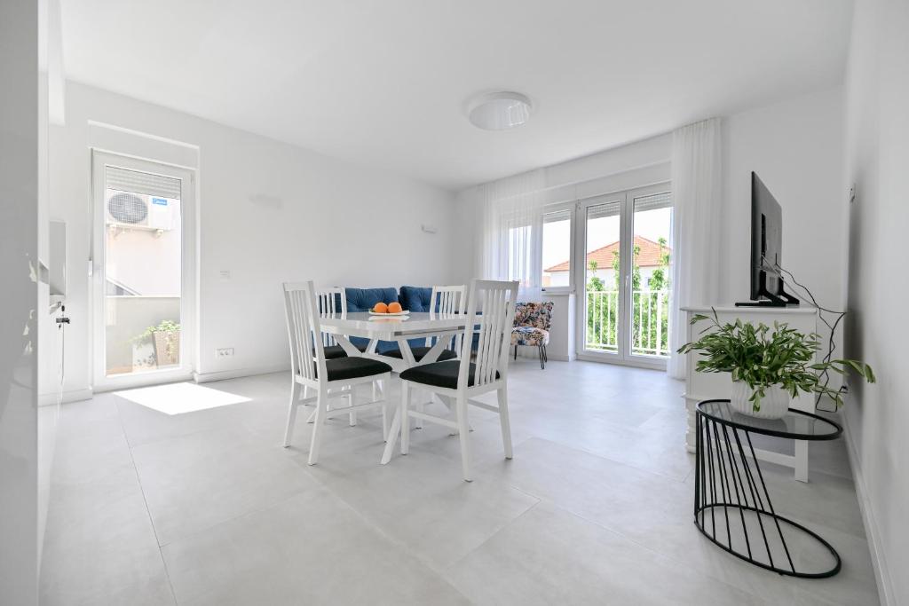 Apartment NeBo