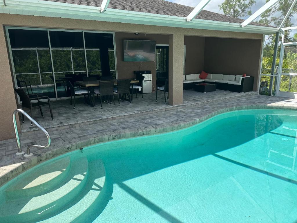 Πισίνα στο ή κοντά στο Paradise in the forest