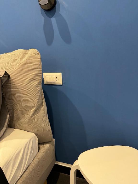 Black Room & Breakfast - 15