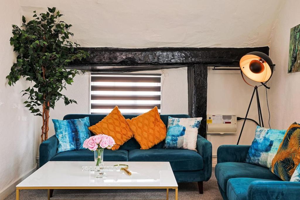 Crown and Pipes 18th Century Home, Fenstanton (updated prices 2024)