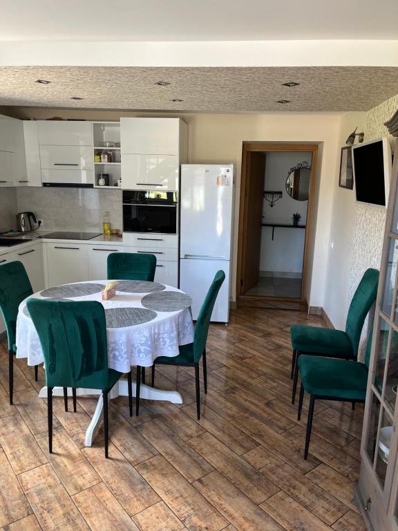 Kuchyň nebo kuchyňský kout v ubytování Guest house Kajaki-Ragaciems