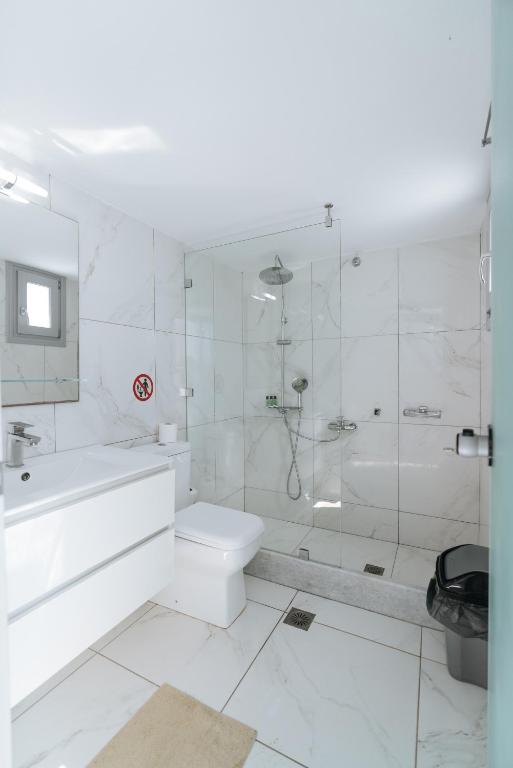 Dodomar Selections - 11