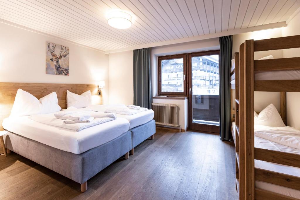 Hotel Pinzgauerhof - Inclusive Evening Dinner - 9